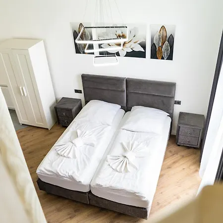 شقة Kms Homes - Modern - Near Legoland Guenzburg