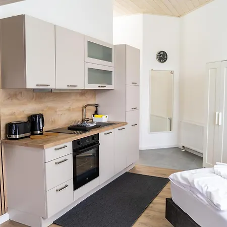 شقة Kms Homes - Modern - Near Legoland Guenzburg Bubesheim